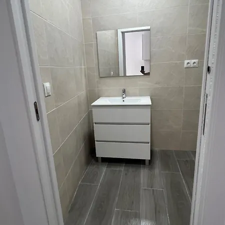 דירה Beachydays Metropolis B