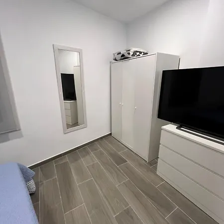 Beachydays Metropolis B Apartment